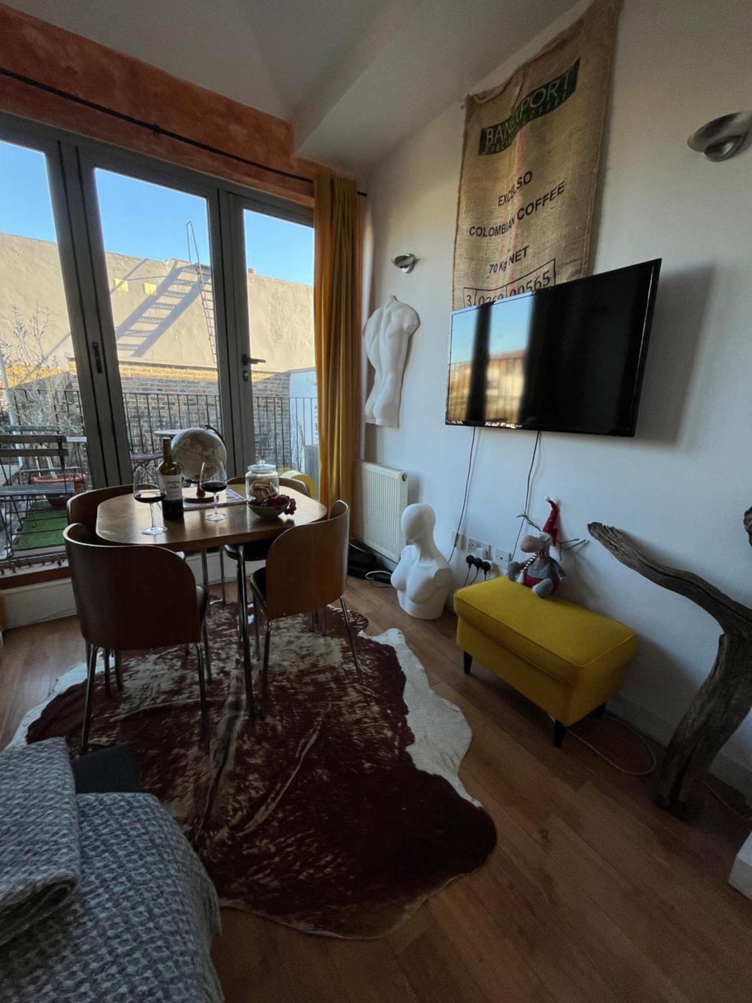 Cosy Camden 1 Bedroom Terrace * Londra